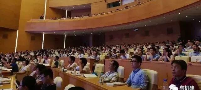 <a href='http://m.jinxiule.com/Products/zhonghaojianzhenqiu.html' class='keys' title='點擊查看關于硅膠制品的相關信息' target='_blank'>硅膠制品</a> 硅膠制品